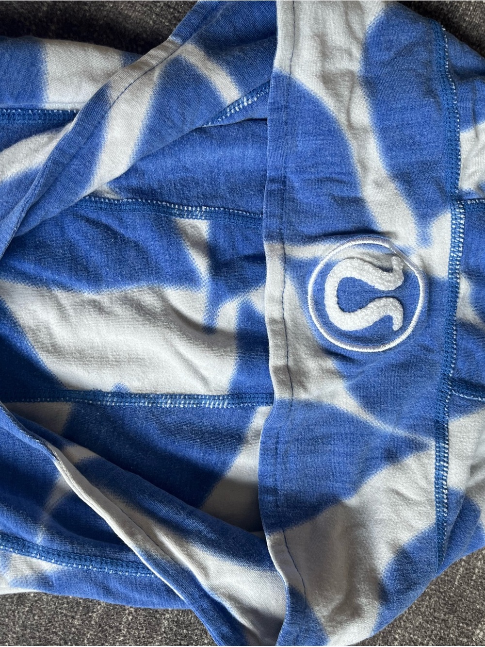 lululemon athletica Blue and White Tie-Dye Jacket
